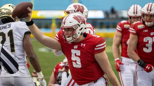 Wisconsin Badgers quarterback Graham Mertz (5) during an NCAA Duke's Mayo Bowl college football game against the Wake Forest Demon Deacons Wednesday, Dec. 30, 2020, in Charlotte, NC. (Photo by David Stluka/Wisconsin Athletic Communications)