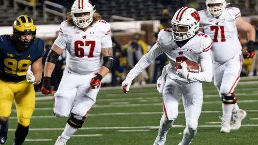 Kendric Pryor running the ball, during an NCAA college football game against the Michigan Wolverines on Nov. 14, in Ann Arbor, Michigan. The Badgers won 45-11. (Photo by Kelli Steffes/Wisconsin Athletic Communications)