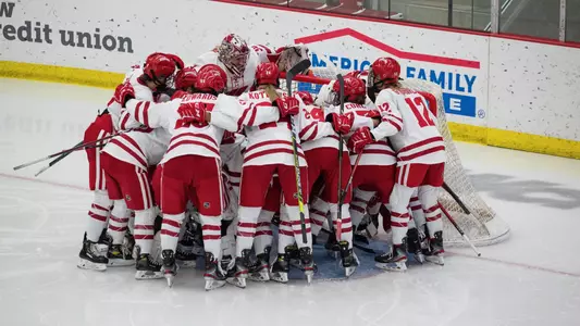 Women's hockey hosts Ohio State