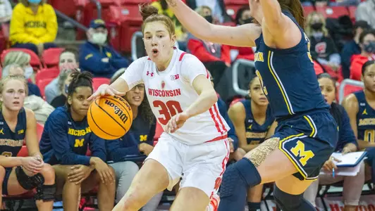 Sydney Hilliard against Michigan