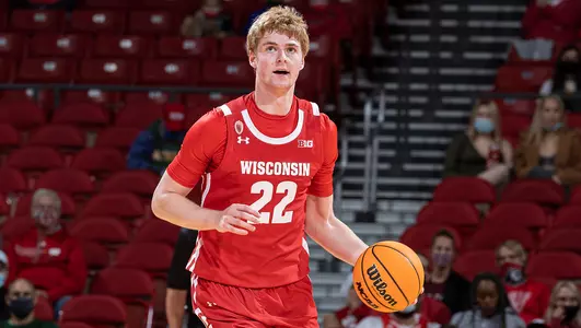 Steven Crowl dribbles the basketball during the Red-White Scrimmage