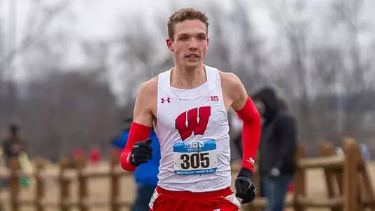 Rowen Ellenberg competes at the Big Ten XC Champoionships