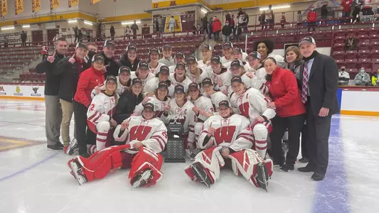 2021 WCHA Tournament champions
