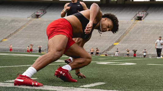 Wisconsin football running back Isaac Guerendo