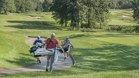 Men's golfers at University Ridge during the Badger Invitational 2018