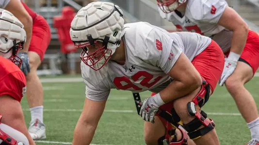 Wisconsin football defensive end Matt Henningsen