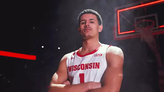 Johnny Davis videoshoot headline