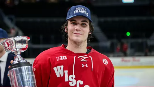 Corson Ceulemans at the Kwik Trip Holiday Face-Off