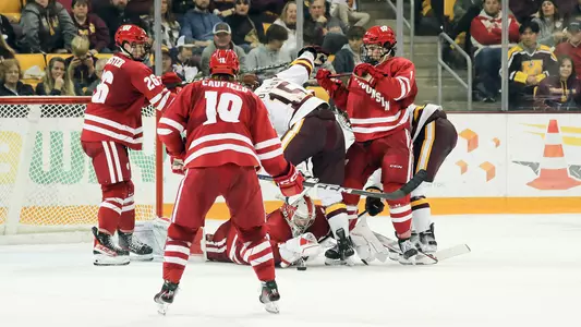 Jared Moe makes a save against Minnesota Duluth