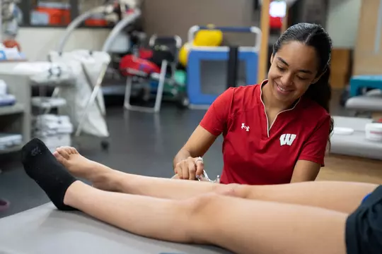 Estafania Zavala, DAT, Wisconsin sports medicine athletic trainer