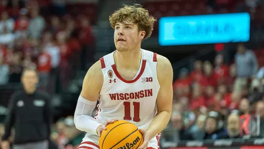 Max Klesmit during a game vs. Green Bay