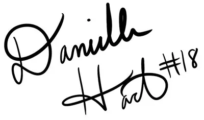 Danielle Hart, Wisconsin volleyball, signature