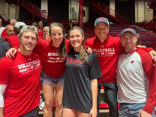 Danielle Hart with athletic trainer Bailey Lanser and friends