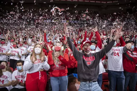 student crowd newspapers