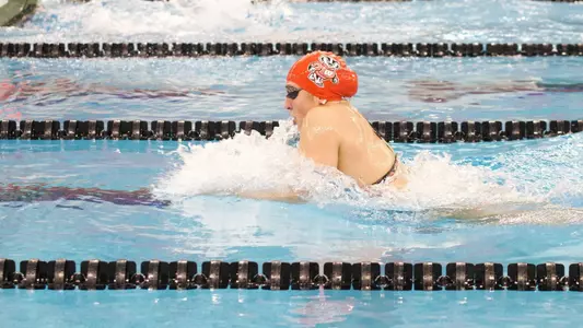 Swimming vs. Green Bay