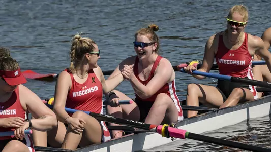 Rowing handshake