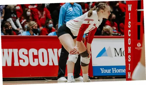 Lauren Jardine is ready for serve receive