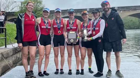 Dad Vail heavyweight four champs