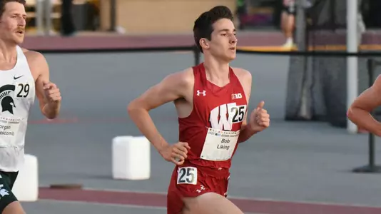 Bob Liking competes in the 10,000 meters