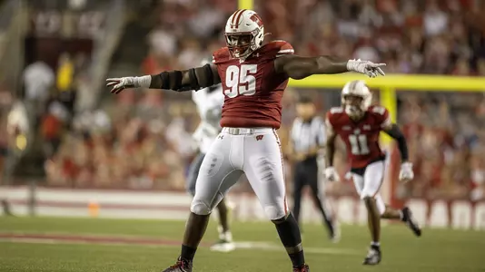 Keeanu Benton