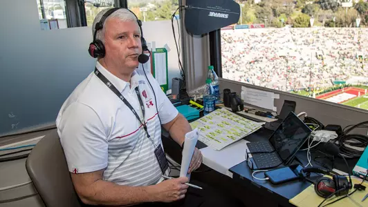 Matt Lepay prepares to announce the Rose Bowl