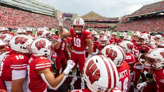 Wisconsin Badgers outside linebacker Nick Herbig hypes up his teammates prior to an NCAA college football game against the New Mexico State Aggies, Saturday, Sept. 17, 2022 in Madison, Wis. (Photo by David Stluka/Wisconsin Athletic Communications)