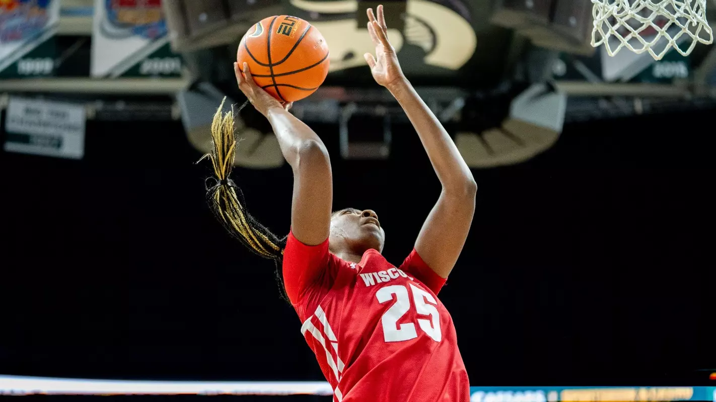 Serah Williams shooting a layup at Michigan State