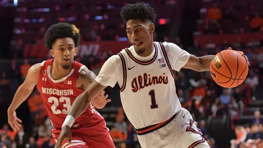 Chucky Hepburn defends during a game at Illinois