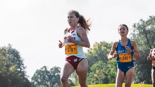 Erinn Hill competes at the Sean Earl Lakefront Invitational Sept. 29