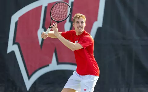 Hildebrant swinging racket