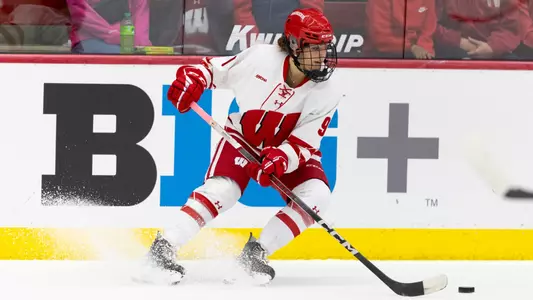Ava Murphy handles a puck in a game against Boston College