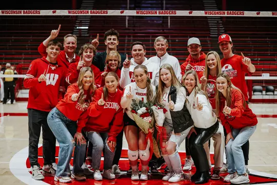 Josylyn Boyer, Wisconsin volleyball, with family at Badgers senior night 2023