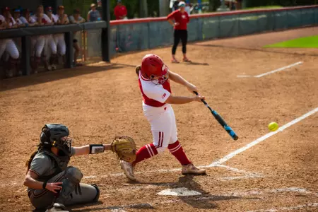 Eden Dempsey swinging the bat