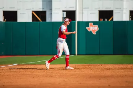 Skylar Sirdashney leading the infield