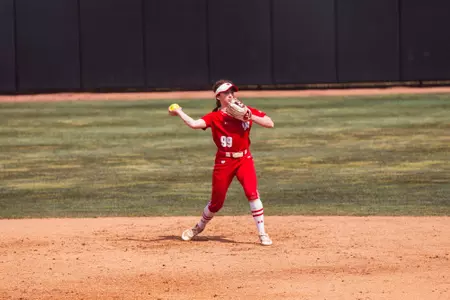 Rylie Crane throwing the ball