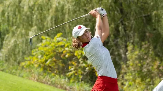 Alexia Siehl takes a swing at the 2022 Badger Invitational