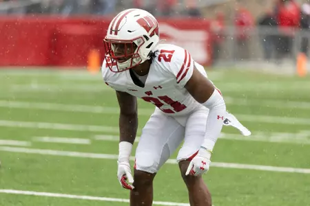 Wisconsin Badgers defensive back Jonas Duclona (21) defends during the spring football game at Camp Randall Stadium, Saturday, April 22, 2023, in Madison, Wis. (Photo by David Stluka/UW Athletic Communications)