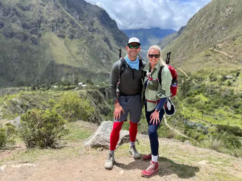 Joe and Annie Thomas, Wisconsin alumni, at Machu Picchu