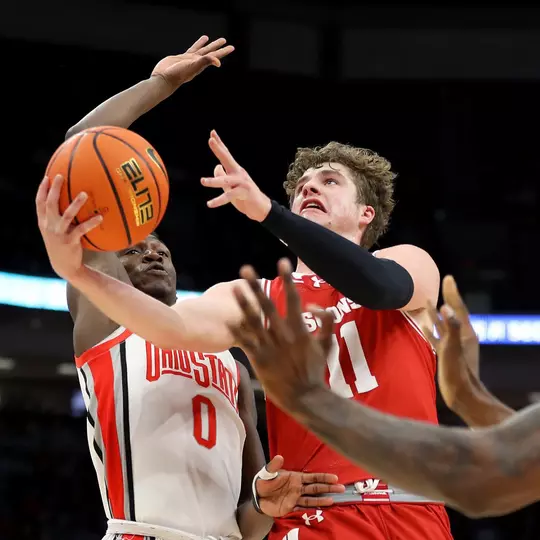 Max Klesmit during a game at Ohio State