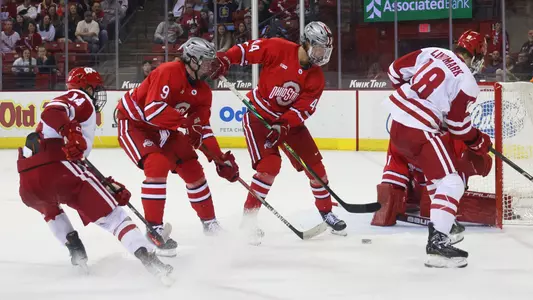 Owen Lindmark in front of the Ohio State net
