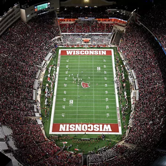 Jeff Miller caption template
at the University of WisconsinÐMadison on Oct. 28, 2023. (Photo by Jeff Miller / UWÐMadison)