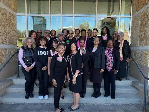Gloria Ladson Billings Sorority Photo