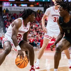 John Blackwell handles the ball against Chicago State 2023-24