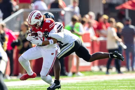 Wisconsin Badgers tight end Jackson McGohan (87) carries the ball during a Big Ten Conference NCAA college football game against the Purdue Boilermakers, Saturday, Oct. 5, 2024, in Madison, Wis. The Badgers won 52-6. (Photo by David Stluka/Wisconsin Athletic Communications)