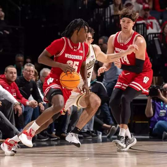 MINNEAPOLIS, MN - MARCH 16, 2024 - Purdue vs Wisconsin in the 2024 TIAA Big Men's Basketball Tournament in Minneapolis, Minnesota.  NOTE  TO USER:  Mandatory Copyright Notice: Copyright 2024 David Sherman Photography (Photo by David Sherman)