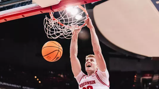 Steven Crowl dunk vs Detroit Mercy