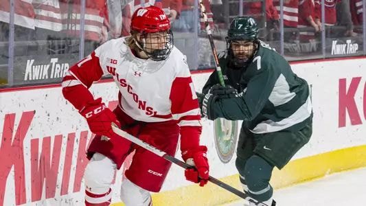 Owen Mehlenbacher skates versus Michigan State