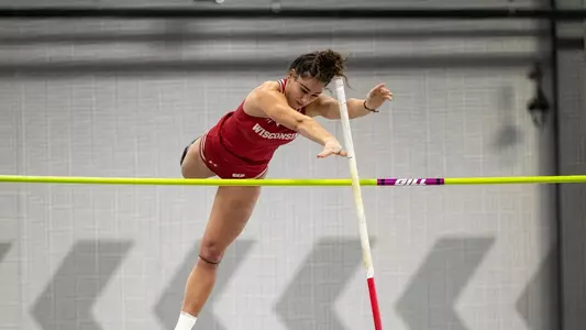 Olivia Gentile clears the pole vault at the Badgers Windy City Invitational on Feb. 9 2024