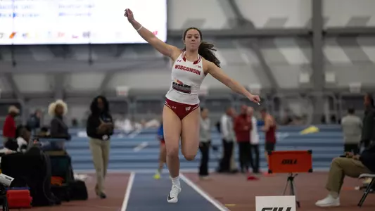 Elissa Perkins competes in the triple jump at the Badgers Windy City Invitational on Feb. 9 2024