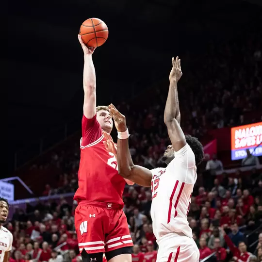 Steven Crowl (22) against Rutgers
